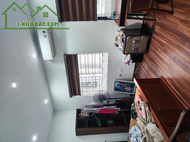BÁN NHÀ ĐƯỜNG NGUYỄN HOÀNG – PHÂN LÔ – OTO TRÁNH – DT 55M2 GIÁ 12.T LH: 0949859830. - 2