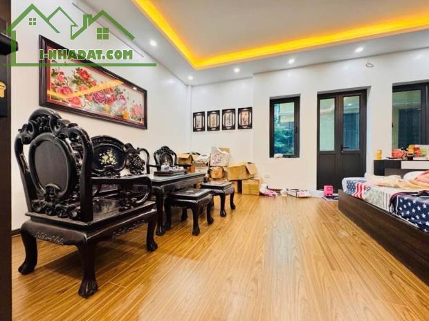 Ở ngay đón TẾT Bán Nhà Nguyễn Công Hoan 40m² 5T 7 tỷ ĐẸP NHƯ KHÁCH SẠN