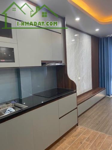 SIÊU PHẨM GIẢNG VÕ - ĐỐNG ĐA - 85M2 x 7T - 21 TỶ - THANG MÁY - Ô TÔ DỪNG ĐỖ NGÀY ĐÊM - 1