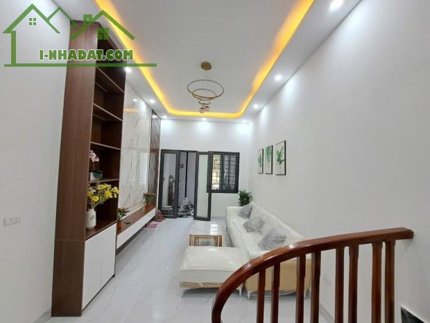 Quá hiếm. Lê Trọng Tấn, 1 nhà ra phố. 36m3, 4 tầng mới tinh chỉ 7.6 tỷ
