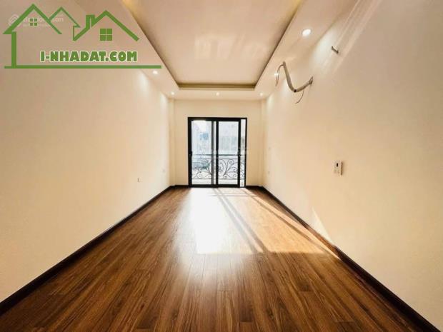 Siêu phẩm mới ra mắt dinh ngay đón Tết - tại Kim Giang 40m2 x 5 tầng x 6,. 8tỷ - 4