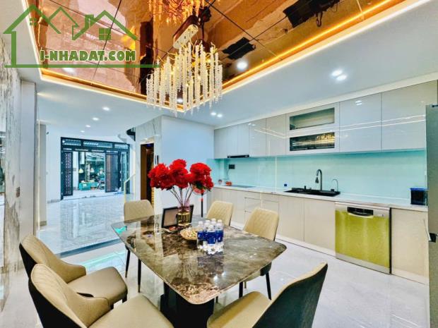 Bán Siêu Phẩm Nhà Phố Có Thang Máy Đường Quang Trung, Phường 11, Quận Gò vấp, Hồ chí Minh - 2
