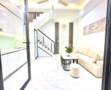 Tiêu Đề: Bán Nhà Đẹp Gia Quất - Ô Tô Đỗ Cửa - Ở Ngay - 49m² 5 Tầng - Nhỉnh 5 Tỷ