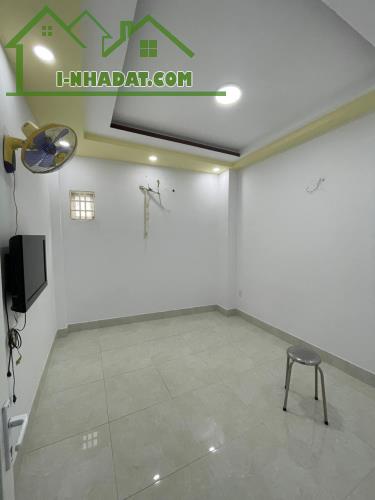 NHÀ 1/ QUANG TRUNG,CÓ SÂN THƯỢNG, 4 TẦNG, 48M2, HẺM 4M,  NHỈNH 4 TỶ