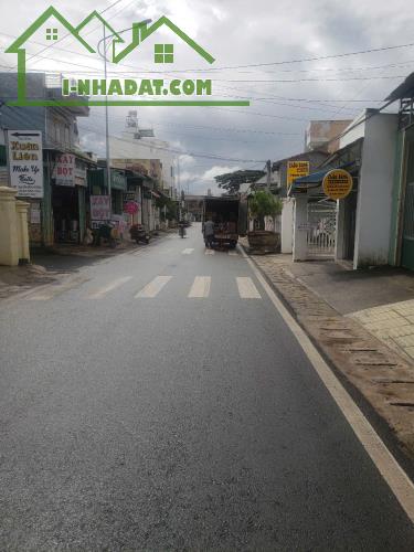 NHÀ MẶT TIỀN GÀN CHỢ ĐỨC TRỌNG, LÂM ĐỒNG, CÁCH SÂN BAY LIÊN KHƯƠNG 1KM