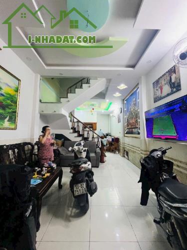 Tân phú nhà 3 tầng, hẻm 8m thông, khu dân trí, nhà mới ở ngay - 2