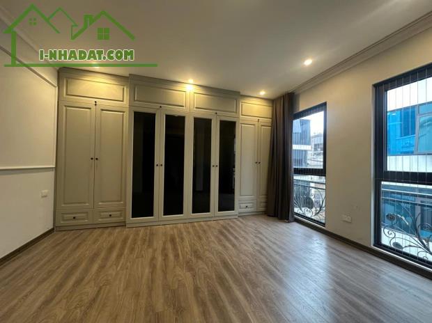 ? PHÂN LÔ VIP NHẤT NGUYÊN HỒNG 72m2 8T MT 17m ĐẮC ĐỊA 3 THOÁNG VVIỄN ĐẲNG CẤP SỐNG KD ĐỈNH - 2