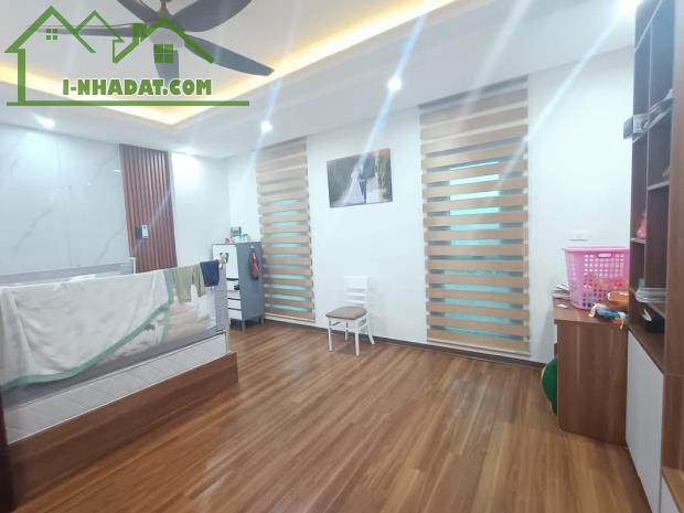 SIÊU PHẨM LK VĂN LA THANG MÁY,VỈA HÈ,NHÀ XÂY MỚI,Ở NGAY 50M2, 7 TẦNG, MT 5.5M HƠN 13 TỶ - 2