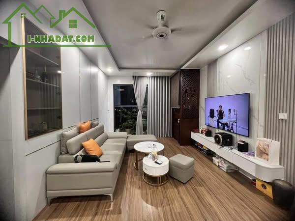 Cho thuê căn hộ tại Bình minh garden 104m2 full đồ, 3pn 2vs, giá chỉ 14 triệu