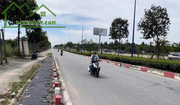 Bán đất mặt tiền đường Mỹ Phước Tân Vạn, ngang 26m tại Lai Uyên, Bàu Bàng tăng trưởng ổn