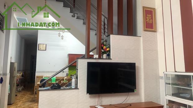 Bán nhà Nguyễn Văn Khối, Gò Vấp, 110m2, 5 x 23, hẻm 6m, 3 tầng, giá chỉ: 1X tỷ - 1