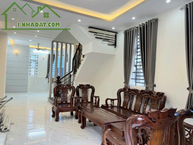 🏡🏡🏡NHÀ 3 MẶT TIỀN HẺM XE HƠI NÉ - KINH DOANH - SÁT MT NGUYỄN VĂN LƯỢNG. P16 .GV  + DT 6 - 3