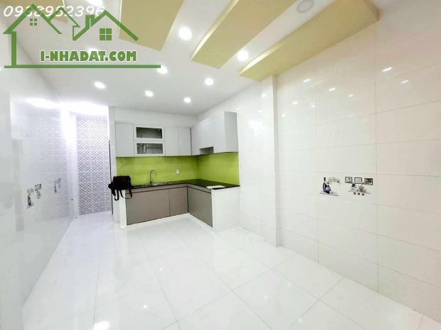 TÔI CẦN BÁN NHÀ 3 TẦNG, 45M2, HẺM TRẦN VĂN QUANG, TÂN BÌNH - GIÁ 4.7 TỶ - SỔ HỒNG CHÍNH - 3