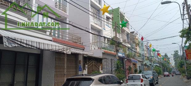 Nhà mặt tiền 4 tầng, sau Vietcombank Tây Thạnh, 7.5 tỷ - 4