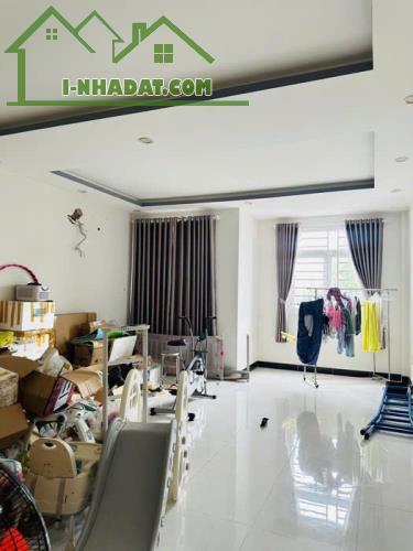 Bán nhà mặt tiền An Dương Vương, Phường 13, Quận 6, 72m2, 3 tầng, giá 7,95 tỷ (tl) - 2