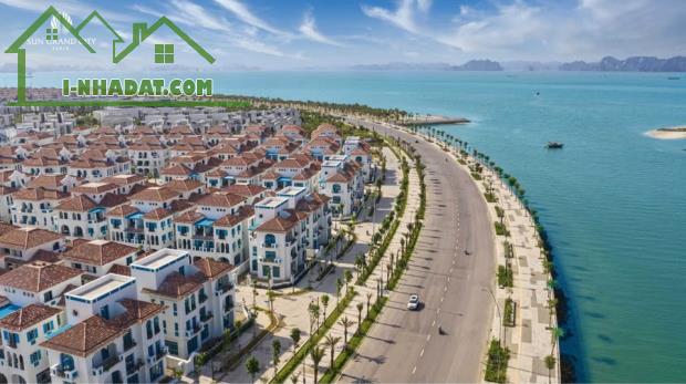 bán Biệt thự 3,5 Tầng Tứ Lập 139m2 Sun Grand City Feria mặt Biển Bãi Cháy, Hạ Long. - 3