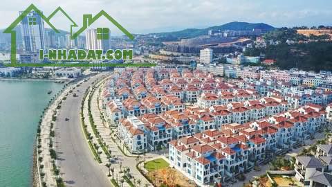 bán Biệt thự 3,5 Tầng Tứ Lập 139m2 Sun Grand City Feria mặt Biển Bãi Cháy, Hạ Long. - 1