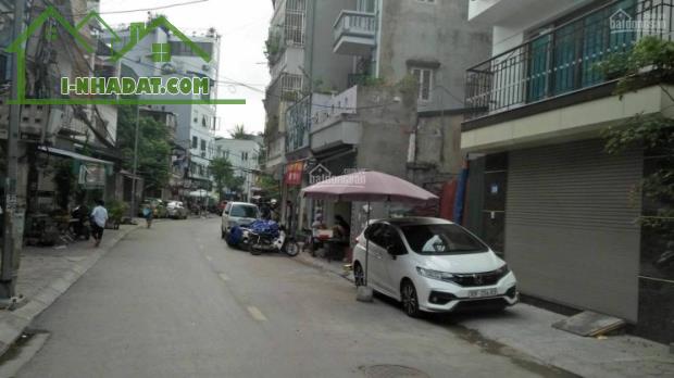 Bán đất TẶNG nhà  Phố Thụy Khuê - Đồng Cổ - Tây Hồ. Diện tích 81m² - Giá 17.99 tỷ.