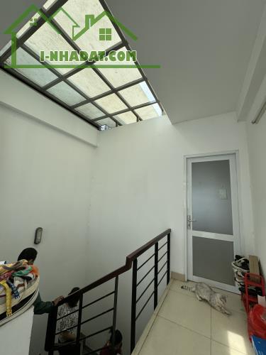 Bàu Cát, Phan Sào Nam hẻm xe hơi đậu trước cửa. 4x15m, 2 tầng vuông vức, chỉ 7,7 tỷ - 1