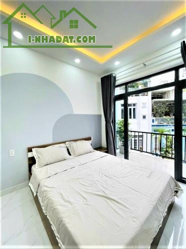 BÁN NHÀ NGAY NHÀ SÁCH PHÚ NHUẬN, HẺM THÔNG, GẦN MẶT TIỀN, 45M2 3 TẦNG 5PN ĐẸP, 6.5 TỶ HƠN