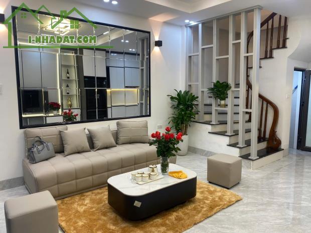 PHÂN KHÚC HIẾM, NHÀ ĐẸP ĐÓN TẾT TRIỀU KHÚC, GẦN PHỐ 30M2, 5 TẦNG, MT 4.6M CHỈ NHỈNH 6 TỶ - 2