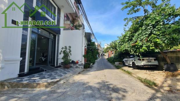 Bán Căn Hộ 12 Phòng Full Nội Thất, Phường Phước Hải, Nha Trang - Giá 9,1 Tỷ, Pháp Lý Sổ - 2