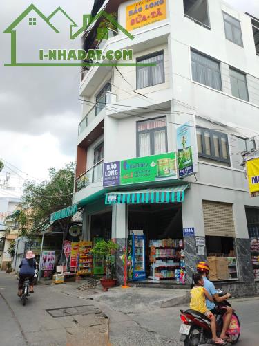 Lô góc MTKD Chợ Lớn Q6, 126m2 4 tầng, hoàn công, có 25tr/th, đắc địa,hiếm, 23.5 tỷ TL