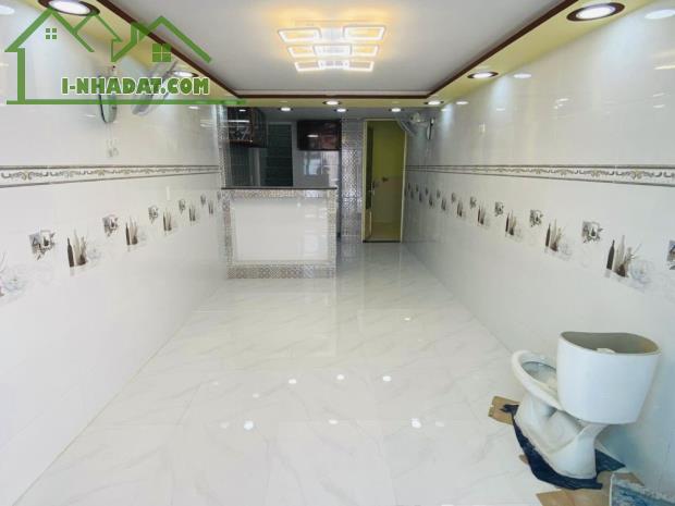 Bán Nhà Phan Văn Trị 40m2, 2 Tầng Gần ĐH Văn Lang Nhỉnh 3 Tỉ