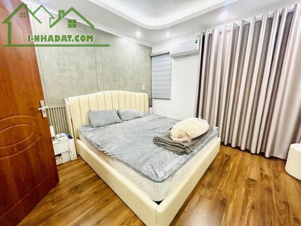 NHÀ ĐẸP  DƯƠNG VĂN BÉ - NGÕ NÔNG - 1 NGOẶT RA PHỐ - 5 TẦNG - ĐỦ CÔNG NĂNG  31 m-5 tầng -6, - 2