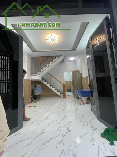 -Nhà đẹp Quận 6 .45m2 .2 lầu . 2PN . Gần MT Nguyễn Văn Luông . Nhỉnh 4 tỷ. - 1