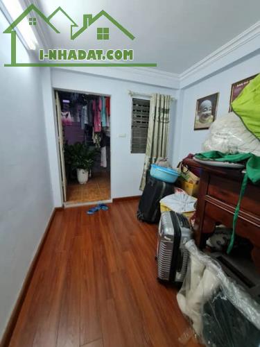 NTJ94R 🏠 Nhà Minh Khai, 5 Tầng, Đẹp Ở Ngay, Đang Cho Thuê 11 Triệu/Tháng, Giá 5.25 Tỷ - 6