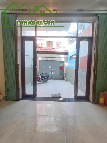 HXT Phan Văn Trị 97  3  4.2/5.7  20 15.8 tỷ P11, Q Bình Thạnh, - 1