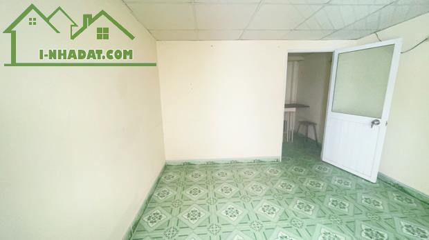 🏠 Bán nhà P.4, Q.8, 22m², 2 tầng, 2PN, 2WC, 3.5 tỷ 🏠