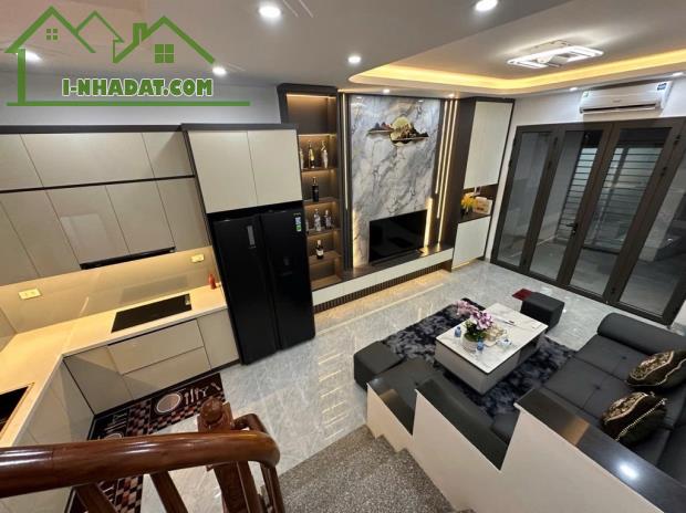 Cần bán nhanh nhà Tựu Liệt, Thanh Liệt. 32m2, sổ đỏ, 5 tầng, giá chỉ 5,65 tỷ ,thương lượng - 1