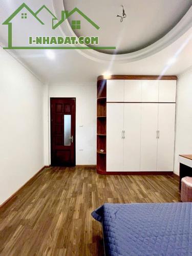 NHÀ ĐẸP GIẢI PHÓNG, Ở LUÔN. FULL NỘI THẤT, GẦN PHỐ, Ô TÔ, 40M2 GIÁ CHỈ 6.5 TỶ - 3