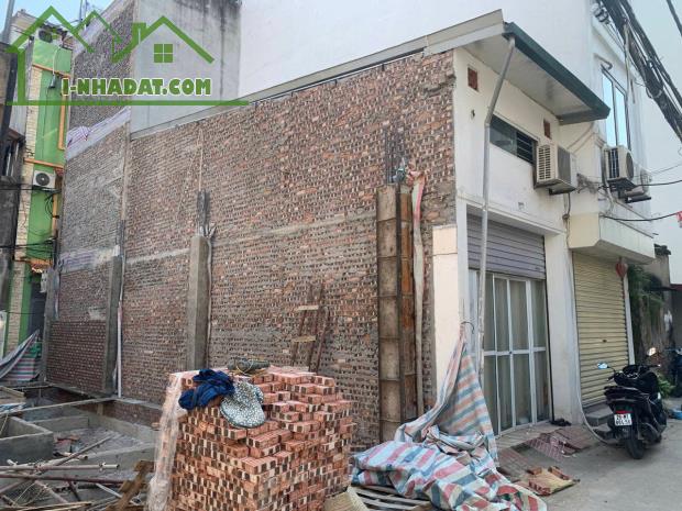 BÁN MẢNH ĐẤT ĐẸP PHỐ NGỌC THỤY CÓ NHÀ CẤP 4, 30M2,MẶT TIỀN 3.2M. 6.25 TỶ. - 1