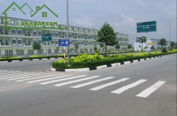 BÁN NHANH 2 NỀN ĐẤT (760M2 - GIÁ 800TR/NỀN) NGAY TP.BẾN CÁT, BAO QUANH KHU CÔNG NGHIỆP - 4