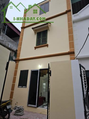 CHỈ CÓ 1 CĂN NHÀ 3TẦNG 58.5M YÊN MỸ THANH TRÌ 1NHÀ RA Đ. RẢI THẢM ÔTÔ BÁN RẺ 4 TỶ - 1