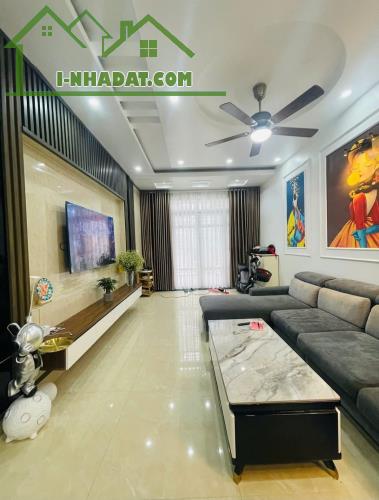 Bán Nhà Nguyễn Văn Linh, Vĩnh Niệm, Lê Chân. 4 tầng, 50m2, 💰3,59 tỷ. Ngang 4m, đường 6m, - 5