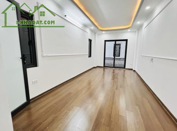 💥BÁN NHÀ NGÕ 273  CỔ NHUẾ, 30 M2, 5 TẦNG CẦN BÁN GẤP. - 2