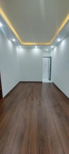 Nhà ĐỐNG ĐA 30m2 x 5 tầng - Ngõ nông, thoáng sáng - Gần phố.