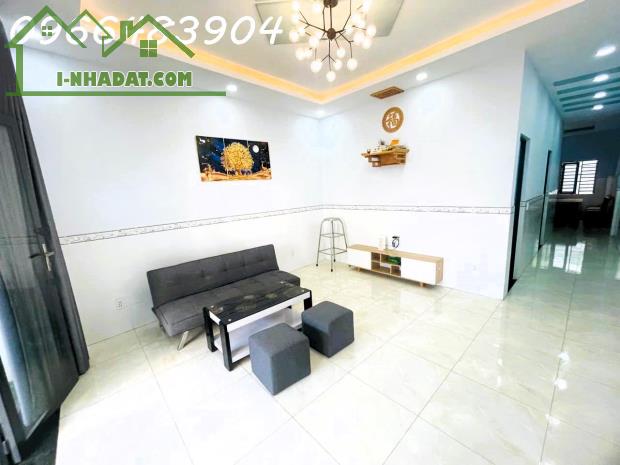 Cho thuê nhà nguyên căn 96m2 2pn full nội thất đường số 10 - Linh Xuân - 4