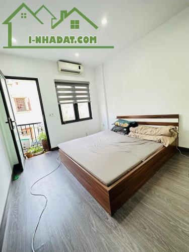 Bán nhà phố Mỹ Đình,Từ Liêm, Sát Phố,ngõ rộng,nông,gần bãi oto,tiện ích,40m*5T*mt4*nhỉnh 7 - 3
