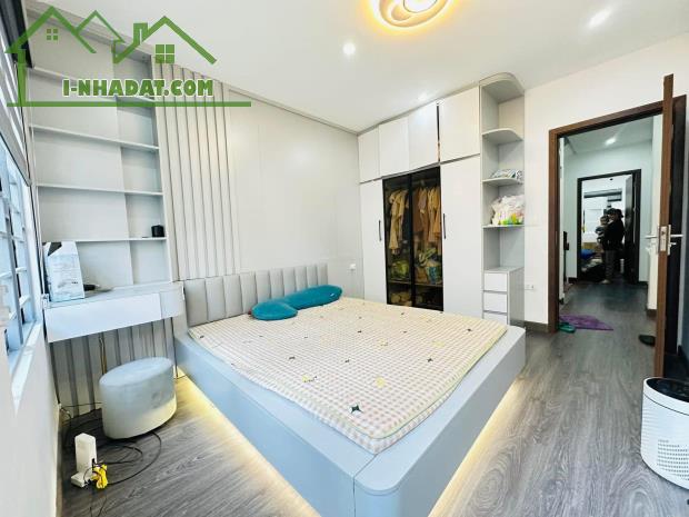 Bán nhà phố Mỹ Đình,Từ Liêm, Sát Phố,ngõ rộng,nông,gần bãi oto,tiện ích,40m*5T*mt4*nhỉnh 7 - 2