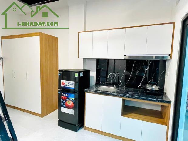 🏠 BÁN CCMN NGÕ 255 NGUYỄN VĂN TRỖI - 8 TẦNG - 76M² - 19 PHÒNG - THU 100TR/TH - 17.2 TỶ📞 - 1