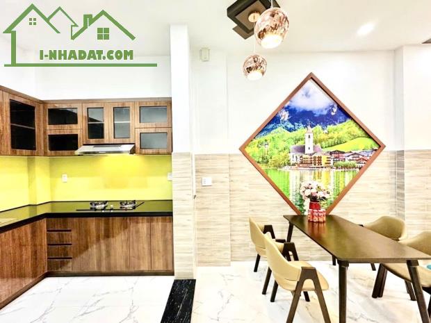 🏡🏡🏡 NHÀ 3 TẦNG BTCT - HẺM XE HƠI ĐƯỜNG NGUYỄN VĂN KHỐI. NGAY CÔNG VIÊN LÀNG HOA NỘI THẤ - 2