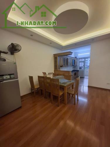 Bán chung cư Việt Hưng-Long Biên-100m 3n2wc tầng cao-giá 3.85 tỷ (có thương lượng) - 1