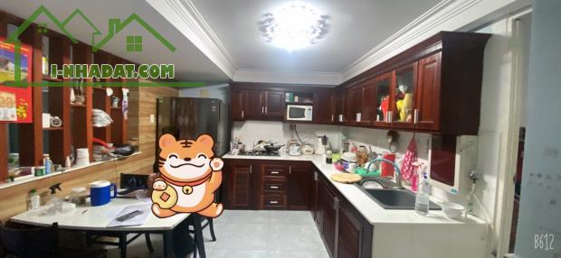 💥 🏠 GẤP BÁN, VÕ VĂN KIỆT, BÌNH TÂN, 70M2, 2TẦNG BTCT, NGANG 5M, 3PN, NỞ HẬU, NHỈNH 3 TỶ - 4