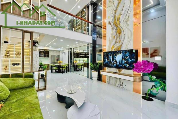 Bán nhà hẻm 5m, Đường Số 3, Gò Vấp, 4m x 10.5m, 42.6 m², nhà đẹp - Giá 7.86 tỷ TL - 2
