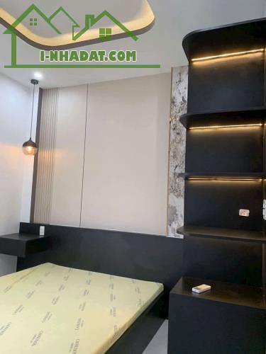 Bán nhà Q.Bình Thạnh, XVNT, 4x18m, 10 phòng cho thuê, dòng tiền 30 tr/tháng, 6.xx tỷ